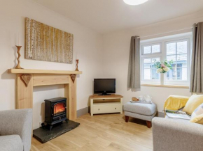 2 bed in Gower 77978